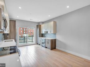 1005 N Marshall Street, Philadelphia PA 19123