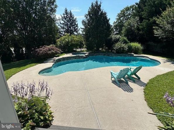 2053 Christina Court, Feasterville Trevose PA 19053