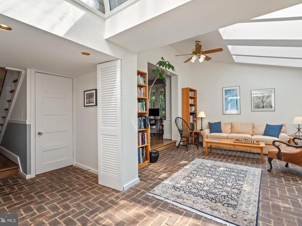 16 W Lenox Street, Chevy Chase MD 20815