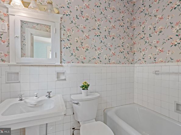 16 W Lenox Street, Chevy Chase MD 20815