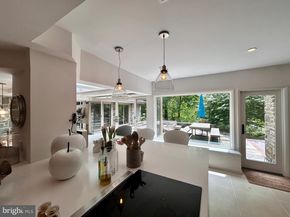 241 Cheswold Lane, Haverford PA 19041