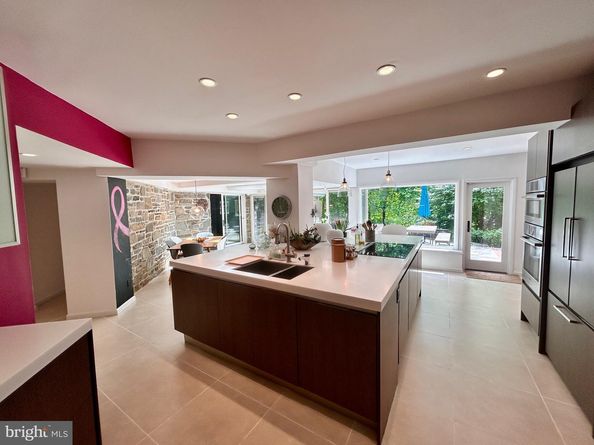241 Cheswold Lane, Haverford PA 19041