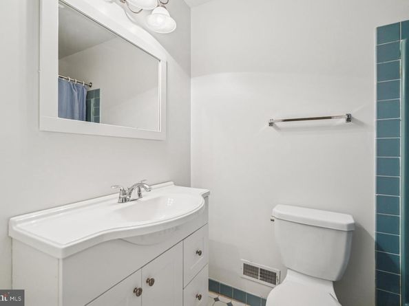 13 Virginia Lane, Horsham PA 19044