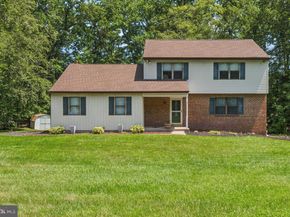 13 Virginia Lane, Horsham PA 19044