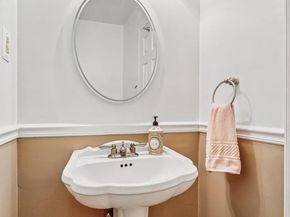 13 Virginia Lane, Horsham PA 19044
