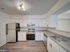 2233 Lovedale Lane UNIT I, Reston VA 20191