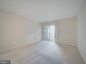 2233 Lovedale Lane UNIT I, Reston VA 20191