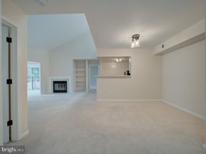 2233 Lovedale Lane UNIT I, Reston VA 20191