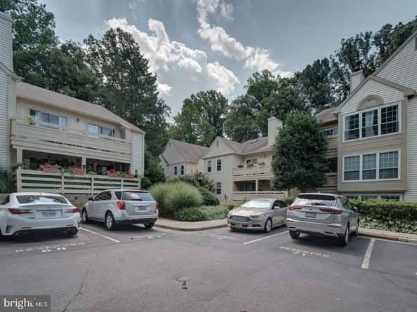 2233 Lovedale Lane UNIT I, Reston VA 20191