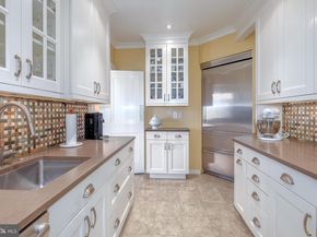 4000 Cathedral Avenue NW 311B, Washington DC 20016