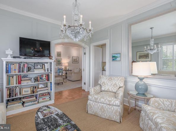 4000 Cathedral Avenue NW 311B, Washington DC 20016