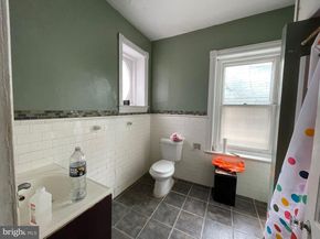 5809 Chew Avenue, Philadelphia PA 19138