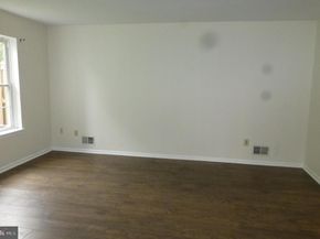 302 Independence Drive, Southampton PA 18966