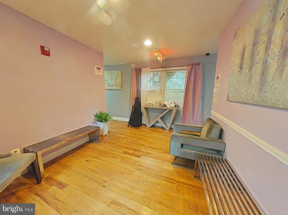 723 E Church Lane, Philadelphia PA 19144