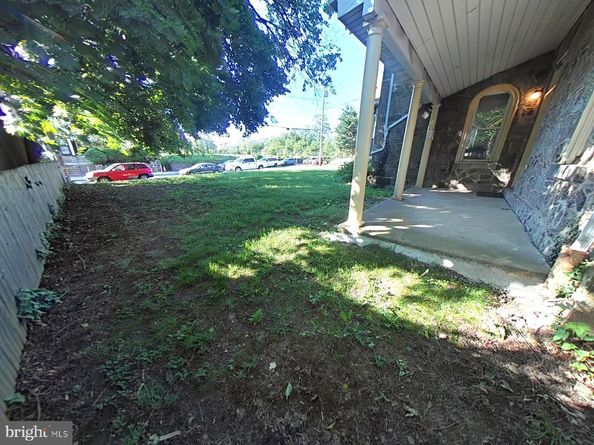 723 E Church Lane, Philadelphia PA 19144