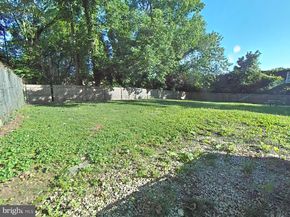 723 E Church Lane, Philadelphia PA 19144