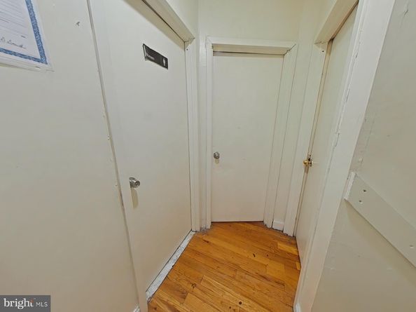 723 E Church Lane, Philadelphia PA 19144