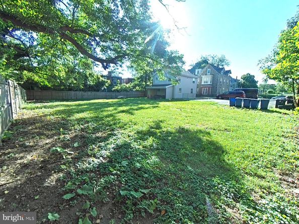 723 E Church Lane, Philadelphia PA 19144