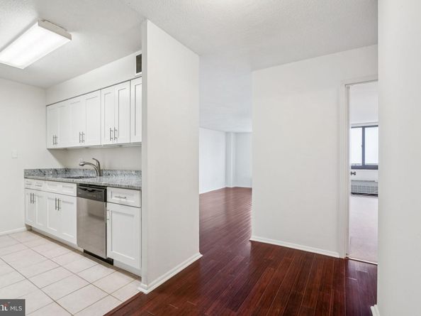 1420 Locust Street 28P, Philadelphia PA 19102