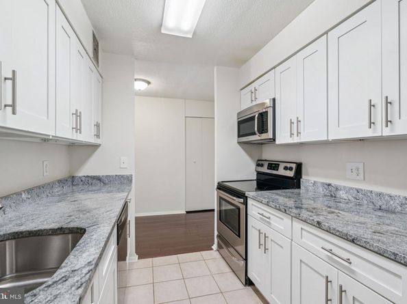 1420 Locust Street 28P, Philadelphia PA 19102