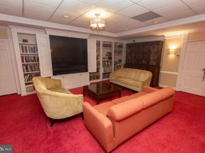 3001 Veazey NW 116, Washington DC 20008