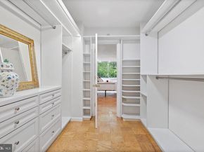 3001 Veazey NW 116, Washington DC 20008