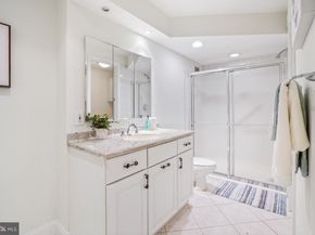 5225 Pooks Hill Road 520N, Bethesda MD 20814