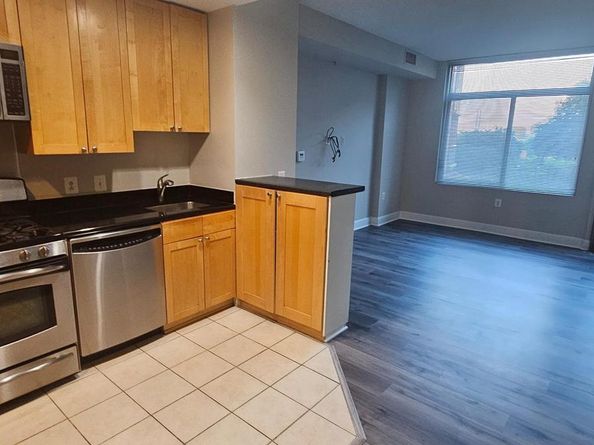 3600 S Glebe Road 330W, Arlington VA 22202