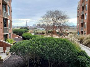 3600 S Glebe Road 330W, Arlington VA 22202