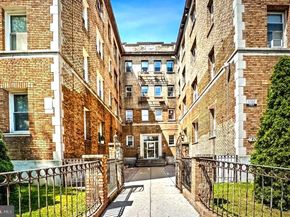 4120 14TH Street NW 33, Washington DC 20011