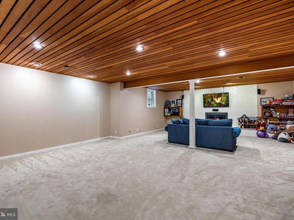 9100 Quarter Court, Vienna VA 22182