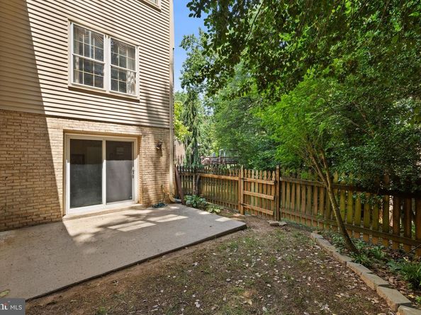 9100 Quarter Court, Vienna VA 22182