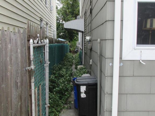 216 Dorrance Street, Bristol PA 19007
