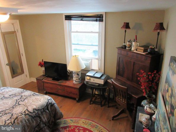 216 Dorrance Street, Bristol PA 19007