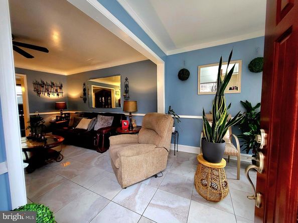 4221 Neilson Street, Philadelphia PA 19124