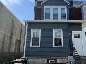 6079 Regent Street