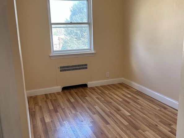 577 Snowden Road, Upper Darby PA 19082