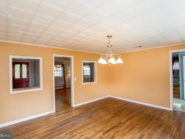 242 and 244 S SUGAN ROAD, New Hope PA 18938