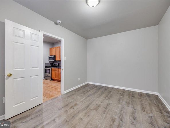 109 W Logan Street, Philadelphia PA 19144