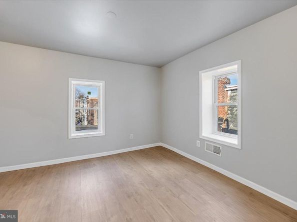 109 W Logan Street, Philadelphia PA 19144