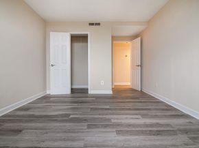 4600 Duke Street 1602, Alexandria VA 22304