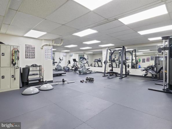 4600 Duke Street 1602, Alexandria VA 22304