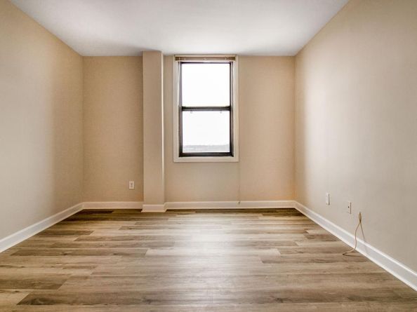 4600 Duke Street 1602, Alexandria VA 22304