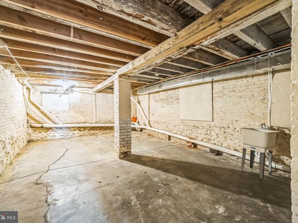 3817 Haverford Avenue, Philadelphia PA 19104