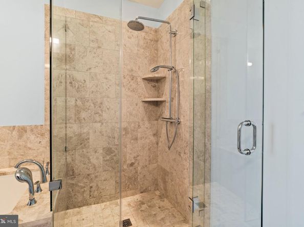 210 S 25TH Street 903, Philadelphia PA 19103