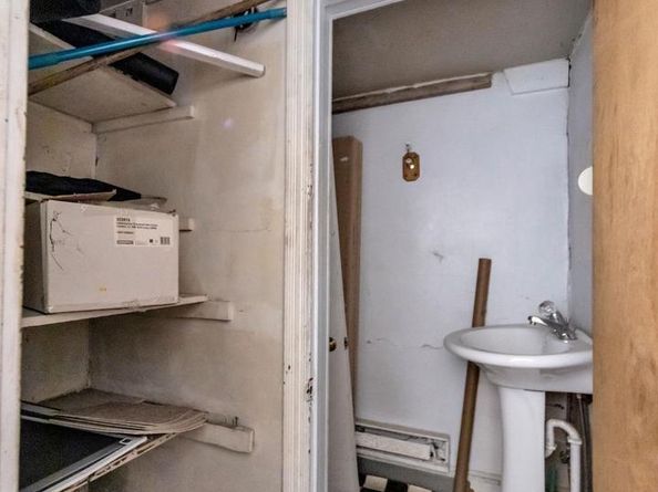 50 S 60TH Street, Philadelphia PA 19139