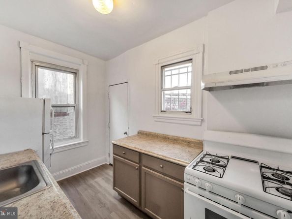 50 S 60TH Street, Philadelphia PA 19139