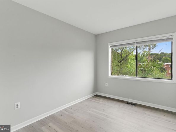 4647 6TH Street SE, Washington DC 20032