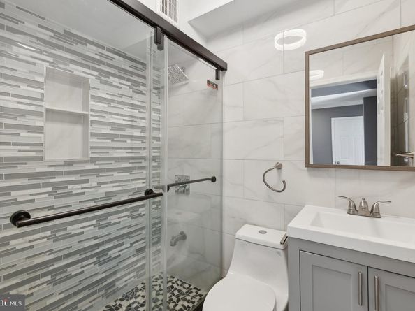 1828 Capitol Avenue NE A, Washington DC 20002