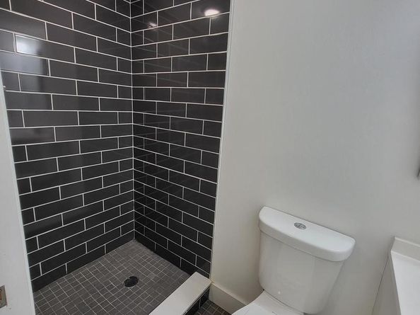 6232 N 10TH Street, Philadelphia PA 19141